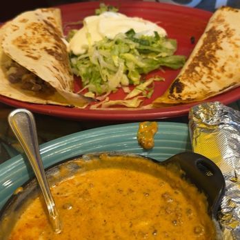 El Canelo Restaurant - Quesadilla combo - Mexican Near Me - Buffalo, New York El Canelo Restaurant - Quesadilla combo - Mexican Near Me - Buffalo, New York
