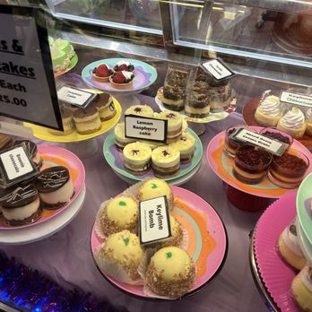 Theresa's Bakery - Bakeries Near Me - Cleveland, Ohio Theresa's Bakery - Bakeries Near Me - Cleveland, Ohio