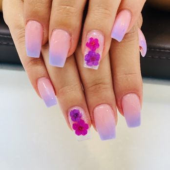 Polish Nails Spa - Pink to lavender ombré with pressed flowers on clear ring finger nail - Nail Salons Near Me - Santee, California
