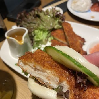 Ping Pong Soho - Chicken katsu curry bao - Dim Sum Near Me - London, XGL Ping Pong Soho - Chicken katsu curry bao - Dim Sum Near Me - London, XGL