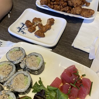 Bluemaki Sushi - Part of Dinner Sushi Combo - Sushi Bars Near Me - Palmdale, California Bluemaki Sushi - Part of Dinner Sushi Combo - Sushi Bars Near Me - Palmdale, California