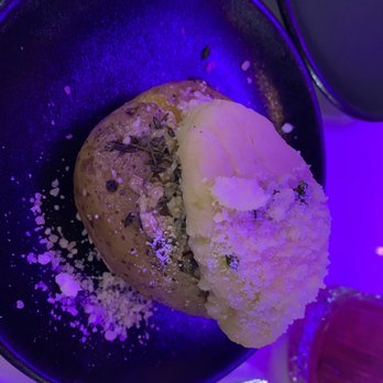 BLK SWAN - Baked potato - New American Near Me - Baltimore, Maryland BLK SWAN - Baked potato - New American Near Me - Baltimore, Maryland