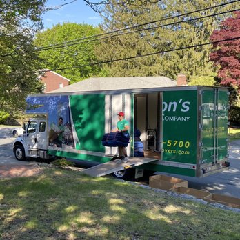 Anton's Movers - Newton - Wellesley moving - Movers Near Me - Newton, Massachusetts Anton's Movers - Newton - Wellesley moving - Movers Near Me - Newton, Massachusetts