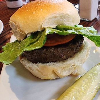 Egan & Sons - Classic burger - Gastropubs Near Me - Montclair, New Jersey Egan & Sons - Classic burger - Gastropubs Near Me - Montclair, New Jersey