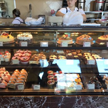 85°C Bakery Cafe-Irvine - Nice desserts - Coffee & Tea Near Me - Irvine, California