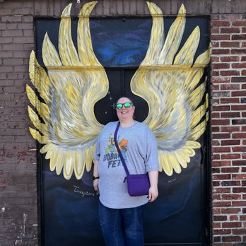 Lazy Hiker Brewing - Wings down the street - Beer Bar Near Me - Sylva, North Carolina