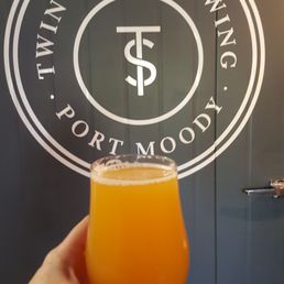 Damn Rights amazing beer.