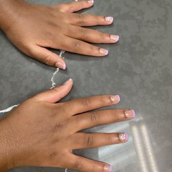 Vibe Nails and Spa - My sister's nails
