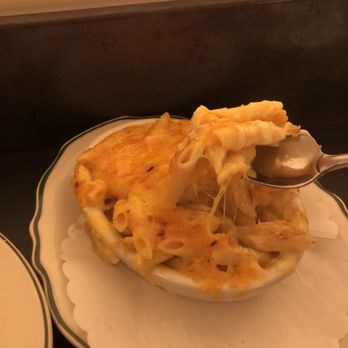 Maison Pickle - Classique Mac and Cheese Brunch - Cocktail Bars Near Me - New York, New York