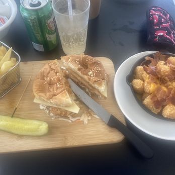 FamLee Grill - Sweet and spicy chicken sandwich and loaded tater tots - Breakfast & Brunch Near Me - Warren, Rhode Island