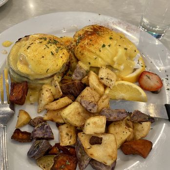 Sweet Maple - Original Benedict & Friends - American Near Me - San Francisco, California
