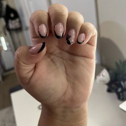 Cindy Nails & Spa - Halloween fun! Selena's artwork