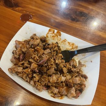 Meat U Anywhere BBQ - 1/4 lb chopped brisket that I had to put bbq sauce on it just to swallow it - Barbeque Near Me - Trophy Club, Texas Meat U Anywhere BBQ - 1/4 lb chopped brisket that I had to put bbq sauce on it just to swallow it - Barbeque Near Me - Trophy Club, Texas