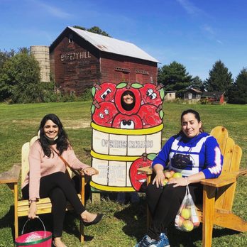 Overhiser Orchards - Pick Your Own Farms Near Me - South Haven, Michigan