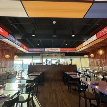 Osha Thai Kitchen - Inside - Thai Near Me - Houston, Texas