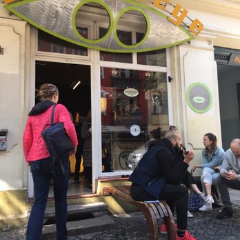 Double Eye - Schon wieder etwas mehr Andrang. Kein Wunder - Coffee & Tea Near Me - Berlin, BE Double Eye - Schon wieder etwas mehr Andrang. Kein Wunder - Coffee & Tea Near Me - Berlin, BE