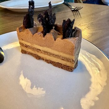 Cassis - French Near Me - Milwaukee, Wisconsin