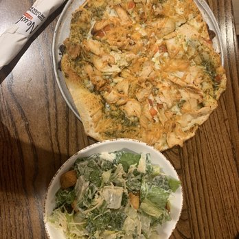 Newk's Eatery - cesar salad, pizza (chicken pesto) DELICIOUS - Sandwiches Near Me - Jackson, Mississippi