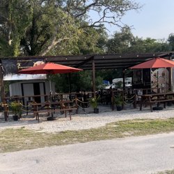 Island flavors kitchen - Our location