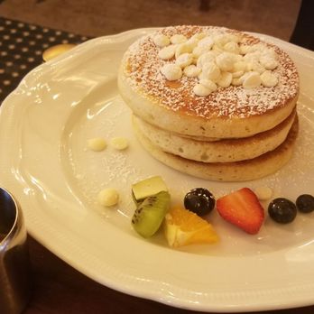 Benedict - White expresso pancakes might be the best you've ever had... - Breakfast & Brunch Near Me - Berlin, BE Benedict - White expresso pancakes might be the best you've ever had... - Breakfast & Brunch Near Me - Berlin, BE