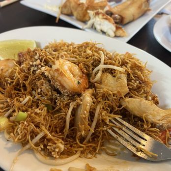 Kong Thai - Crispy Pad Thai - Thai Near Me - Seabrook, New Hampshire