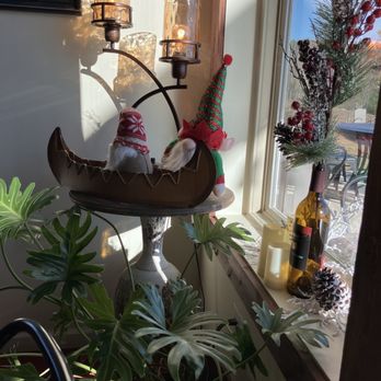 Cana Wine Tours - Canoe Winery - Wine Tours Near Me