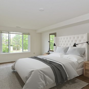 Royal Crest Warwick Apartment Homes - Bedroom provides great natural lighting - Apartments Near Me - Warwick, Rhode Island Royal Crest Warwick Apartment Homes - Bedroom provides great natural lighting - Apartments Near Me - Warwick, Rhode Island