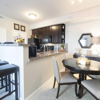 Madison Park Apartments - Madison Park Kitchen and Dining areas - Apartments Near Me - Columbus, Ohio Madison Park Apartments - Madison Park Kitchen and Dining areas - Apartments Near Me - Columbus, Ohio