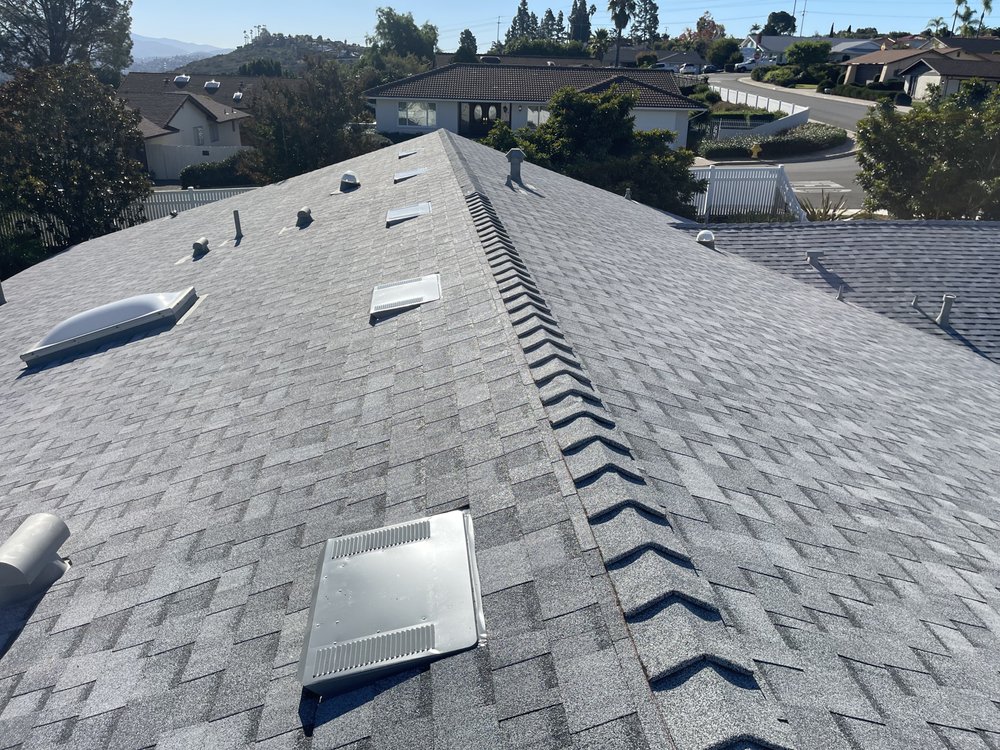 Slide of Adail Bastos Roofing