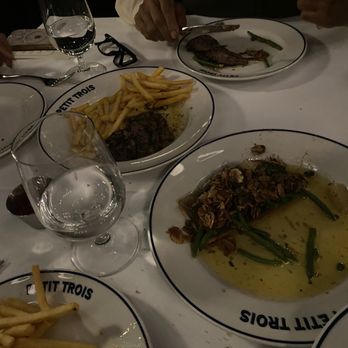 Petit Trois - French Near Me - Sherman Oaks, California