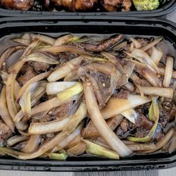 Lucky Star - Mongolian beef