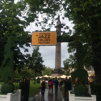 St Andrew Square Garden - Entrance to park - when I wandered by, it was Jazz Fest - Parks Near Me - Edinburgh, EDH St Andrew Square Garden - Entrance to park - when I wandered by, it was Jazz Fest - Parks Near Me - Edinburgh, EDH