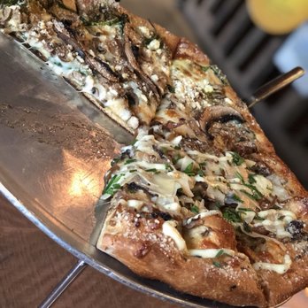 Mellow Mushroom New Albany - Pizza Near Me - New Albany, Ohio Mellow Mushroom New Albany - Pizza Near Me - New Albany, Ohio