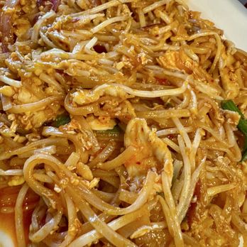 Sunny Thai - N4. Pad Thai with chicken - Thai Near Me - Arlington, Texas Sunny Thai - N4. Pad Thai with chicken - Thai Near Me - Arlington, Texas