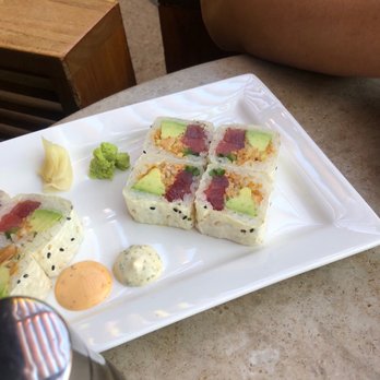 Hillstone Restaurant - Wonderful sushi! - New American Near Me - Phoenix, Arizona Hillstone Restaurant - Wonderful sushi! - New American Near Me - Phoenix, Arizona