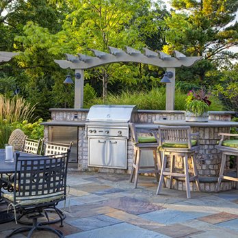 Hursthouse - Landscape Architects or Designers Near Me - Bolingbrook, Illinois