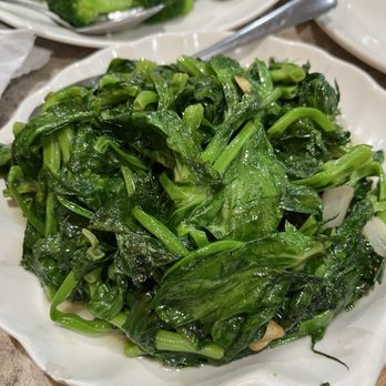 Mark's Duck House - spring greens - Dim Sum Near Me - Falls Church, Virginia
