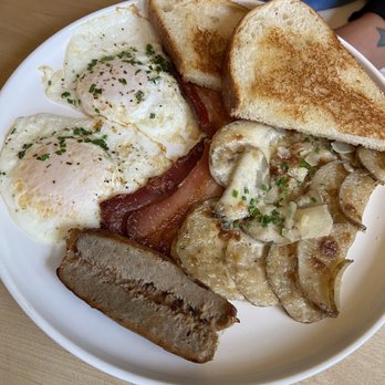 Feather & Flour - Breakfast plate - Breakfast & Brunch Near Me - Palmer, Alaska