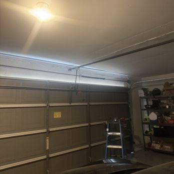 Safety Garage Door - Garage Door Services Near Me - Hayward, California