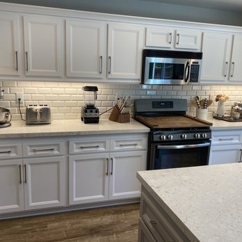 Zeffery's Cabinets - Cabinetry Near Me - Montclair, California Zeffery's Cabinets - Cabinetry Near Me - Montclair, California