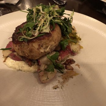 Autograph Brasserie - Crab cake - Brasseries Near Me - Wayne, Pennsylvania Autograph Brasserie - Crab cake - Brasseries Near Me - Wayne, Pennsylvania