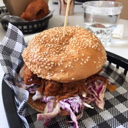 NKB Express - Pulled pork with slaw