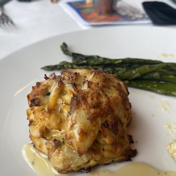 Rusty Scupper - Jumbo Lump Crab Cake and Grilled Asparagus - Seafood Near Me - Baltimore, Maryland Rusty Scupper - Jumbo Lump Crab Cake and Grilled Asparagus - Seafood Near Me - Baltimore, Maryland
