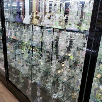 Puffy Smoke Shop - Diamond - Head Shops Near Me - Oxnard, California