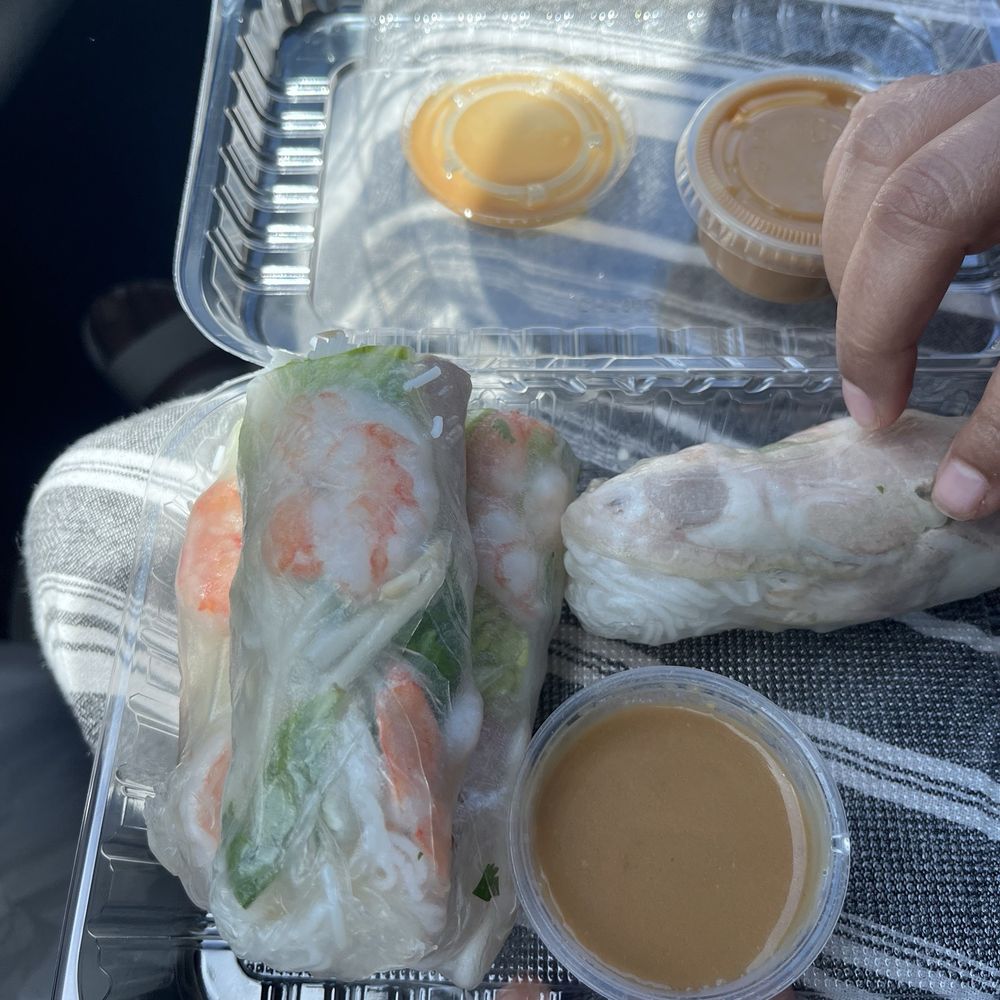 Noodle Bar - Pork and Shrimp spring rolls - Vietnamese Near Me - Seaside, California Noodle Bar - Pork and Shrimp spring rolls - Vietnamese Near Me - Seaside, California