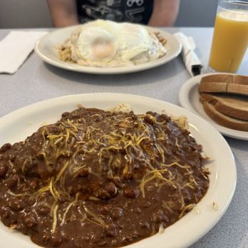 Lady Di's Deli & Diner - Slider and haystack - Diners Near Me - Saint Charles, Missouri