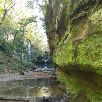 Matthiessen State Park - Heading to Cascade Falls in the lower Dells in Matthiessen State Park - Parks Near Me - Oglesby, Illinois Matthiessen State Park - Heading to Cascade Falls in the lower Dells in Matthiessen State Park - Parks Near Me - Oglesby, Illinois