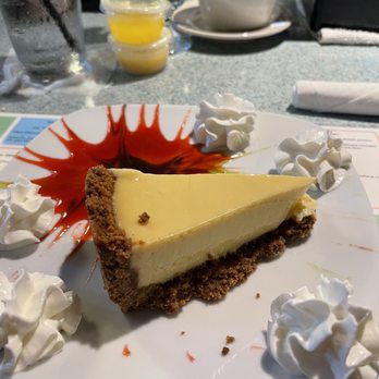Back 2 Shuckers - key lime pie - Seafood Near Me - Oak Island, North Carolina