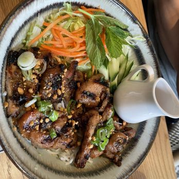 An Nam - Vietnamese Near Me - Somerville, Massachusetts