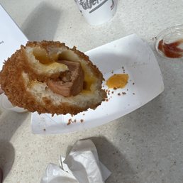 Cheddar hot dog